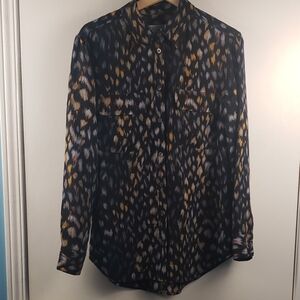 Equipment Femme Black and Gold Silk Buttons Down Shirt Size Small